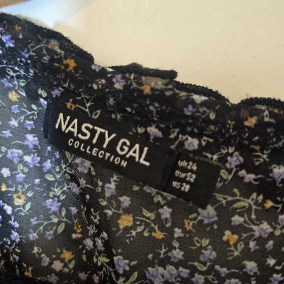 Nasty Gal Floral Wrap Mini Dress Plus Size 20 2X Ruffle Long Sleeve Ditsy Boho - Picture 9 of 10